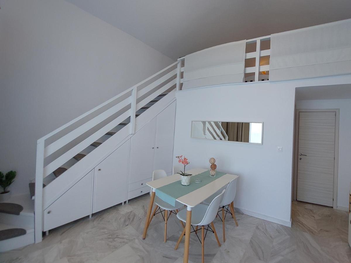 Nefeli Seaside Apartments Polychrono Esterno foto