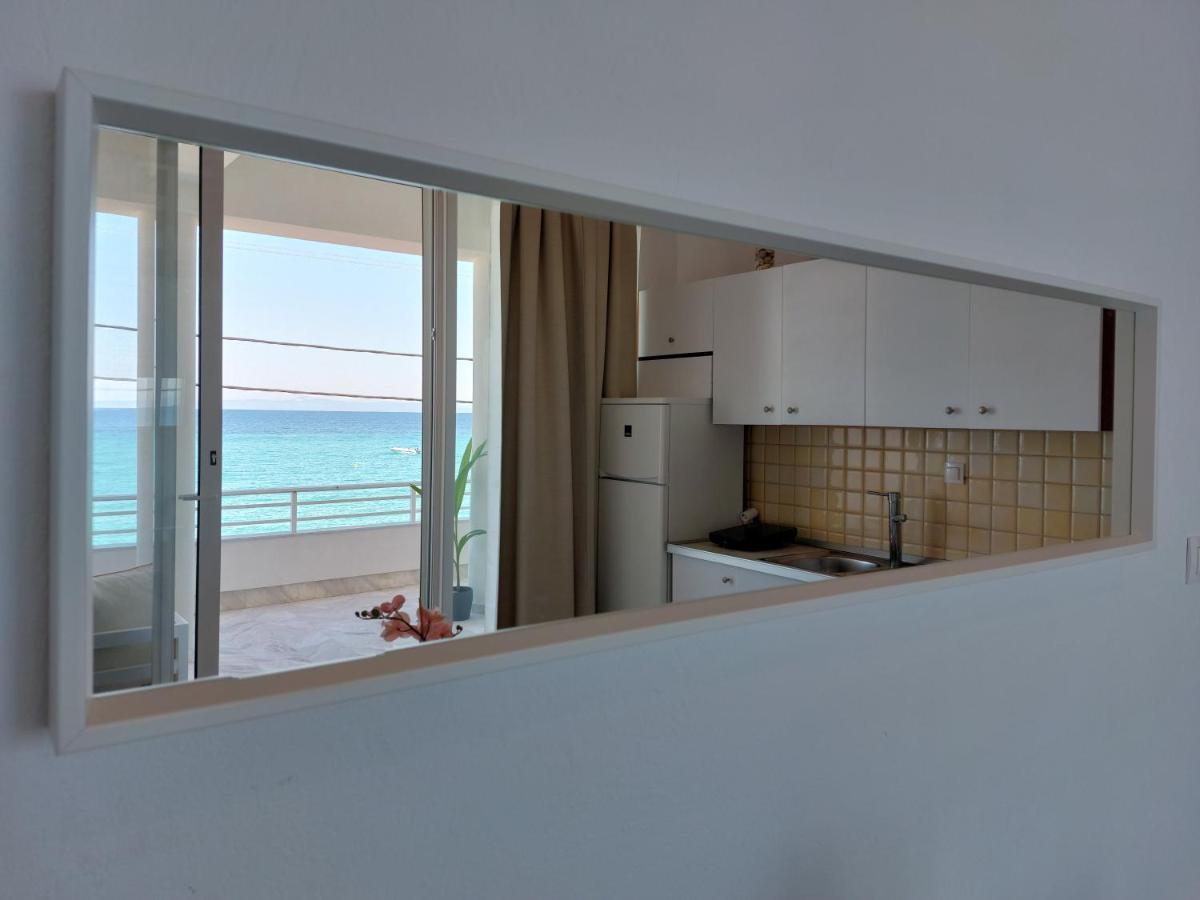 Nefeli Seaside Apartments Polychrono Esterno foto